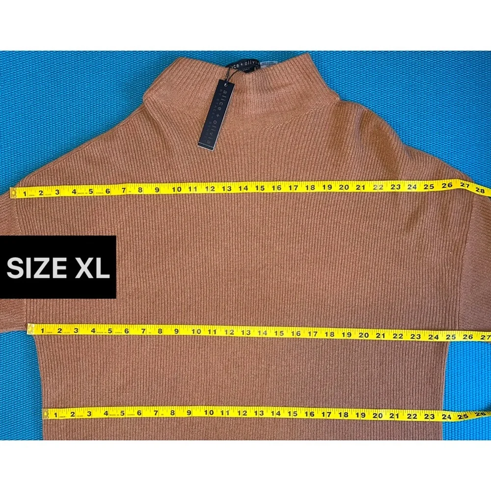 Alice + Olivia Caprice Oversized Cashmere Brown Turtleneck Sweater Top